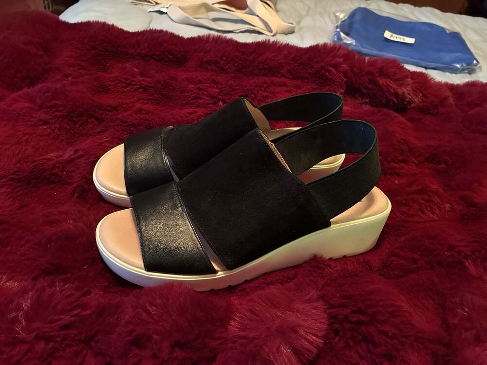 Johnston & Murphy Women's 9M Black Suede Leather Platform Slingback Sandals A495